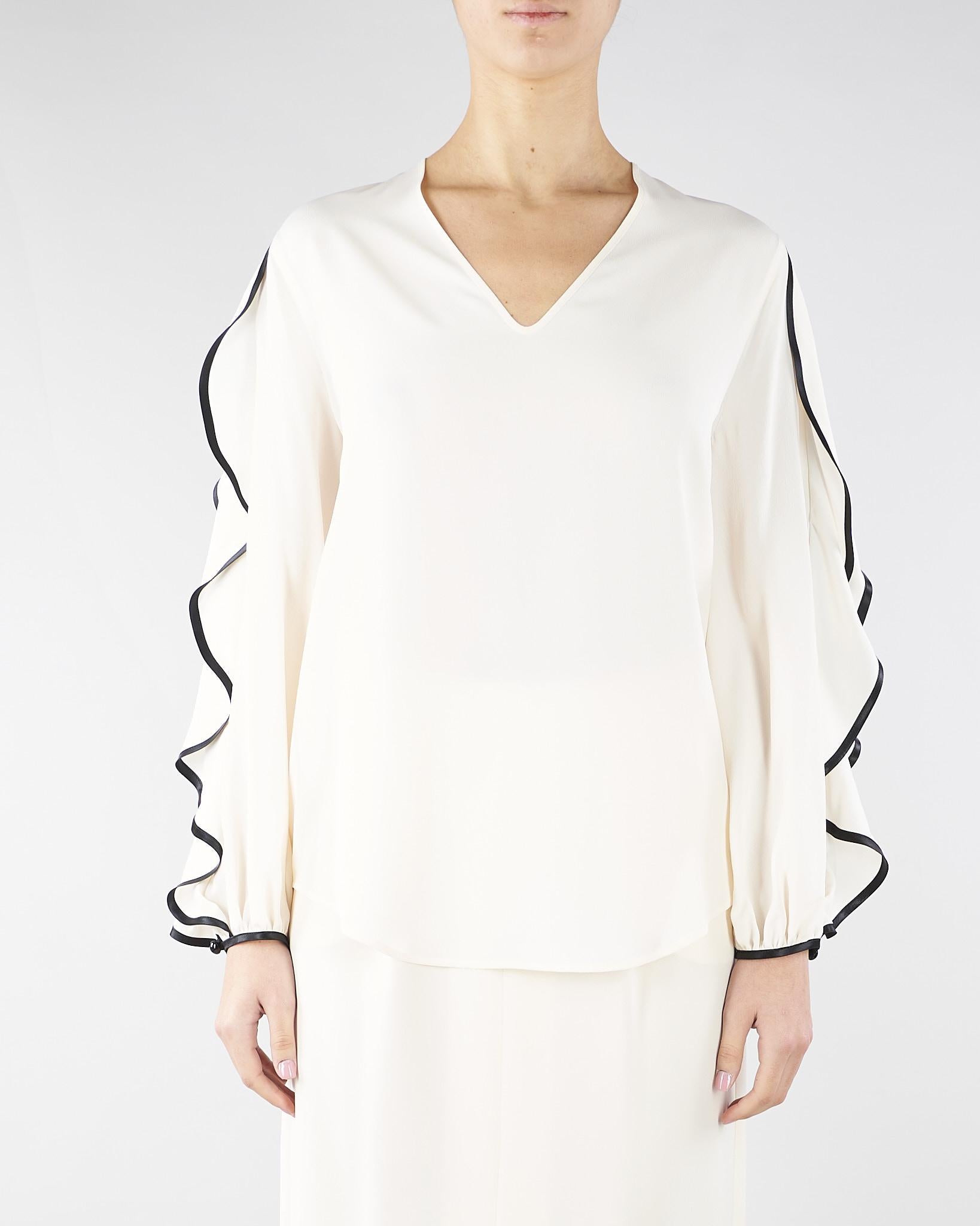Blusa Burro-Nero con volant BL01001TACE0005 V0359 SIMONA CORSELLINI 