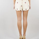 Shorts Crema in ramiè con ricami ciliegie TT2421 13577 TWIN SET 