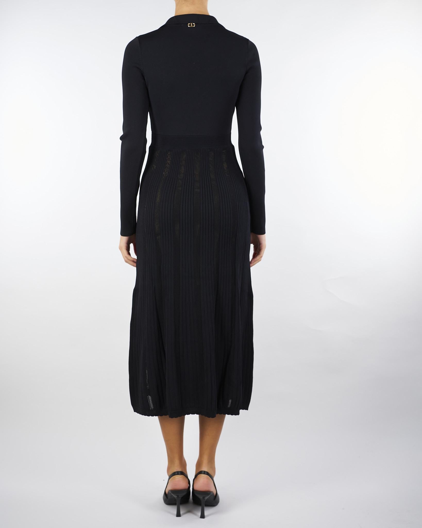 Abito Nero in maglia con bottoni gold TP3110 6 TWIN SET 