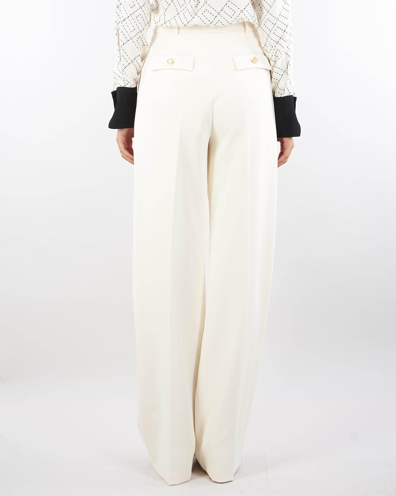 Pantaloni Milk in crêpe leggero con pinces PA12556E2 DZ9 ELISABETTA FRANCHI 