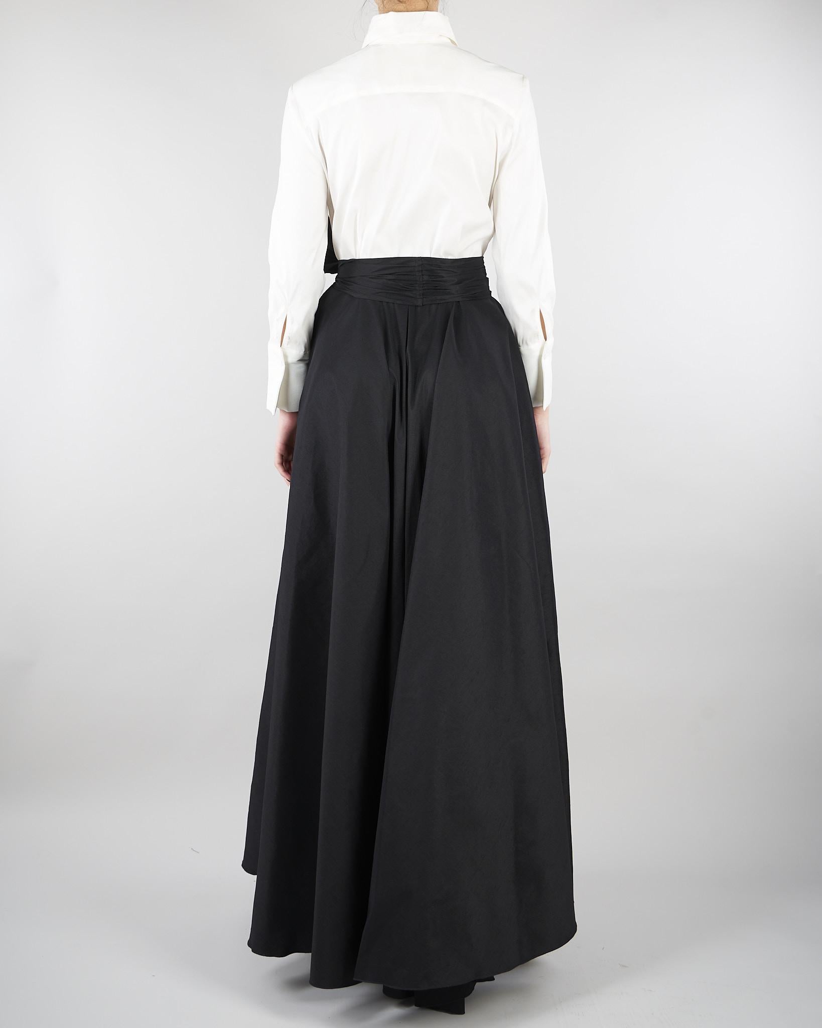 Abito Nero-Bianco con camicia e gonnellone AT126 85 ATELIER LEGORA 