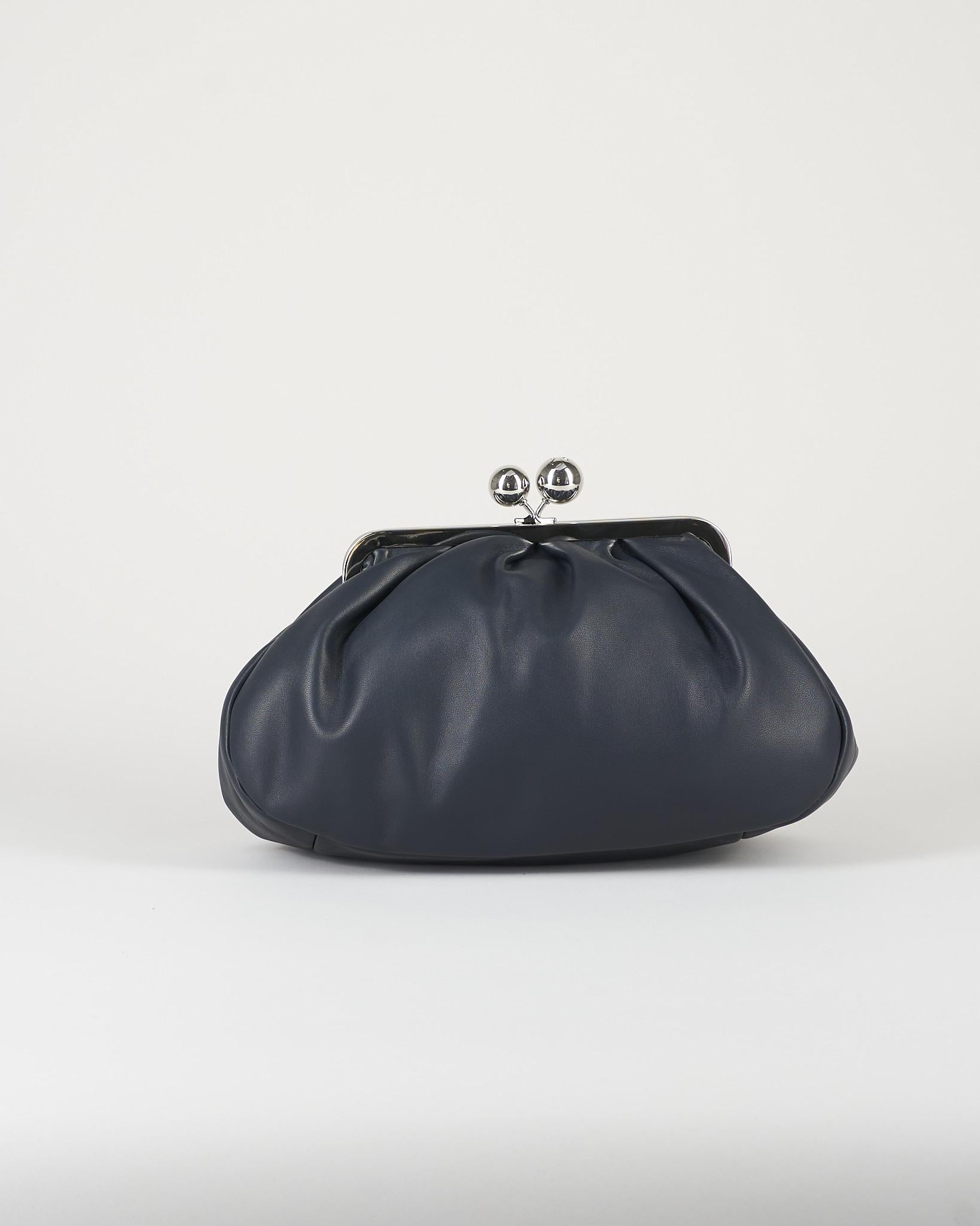 Borsa Pasticcino Bag Blu medium in montone WKACUBICO 91 MAX MARA WEEKEND 