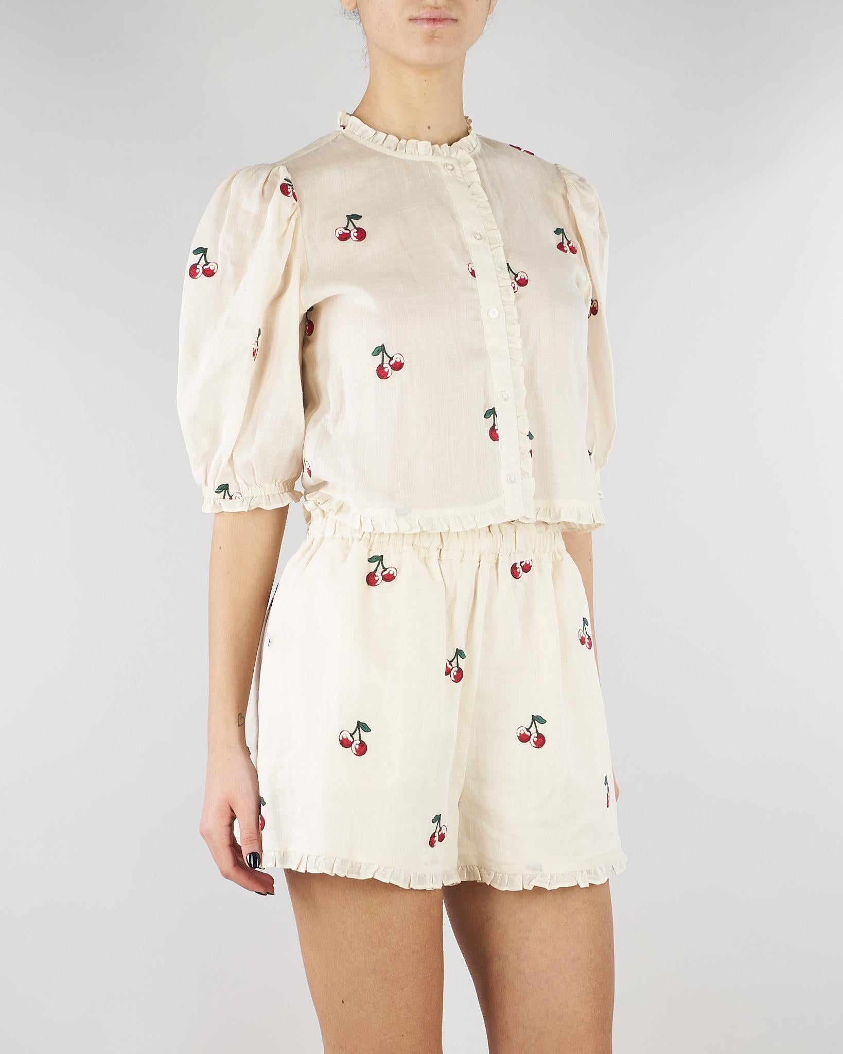 Camicia cropped Crema in ramiè con ricami ciliegie TT2420 13577 TWIN SET 
