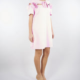 Abito cut out con rose