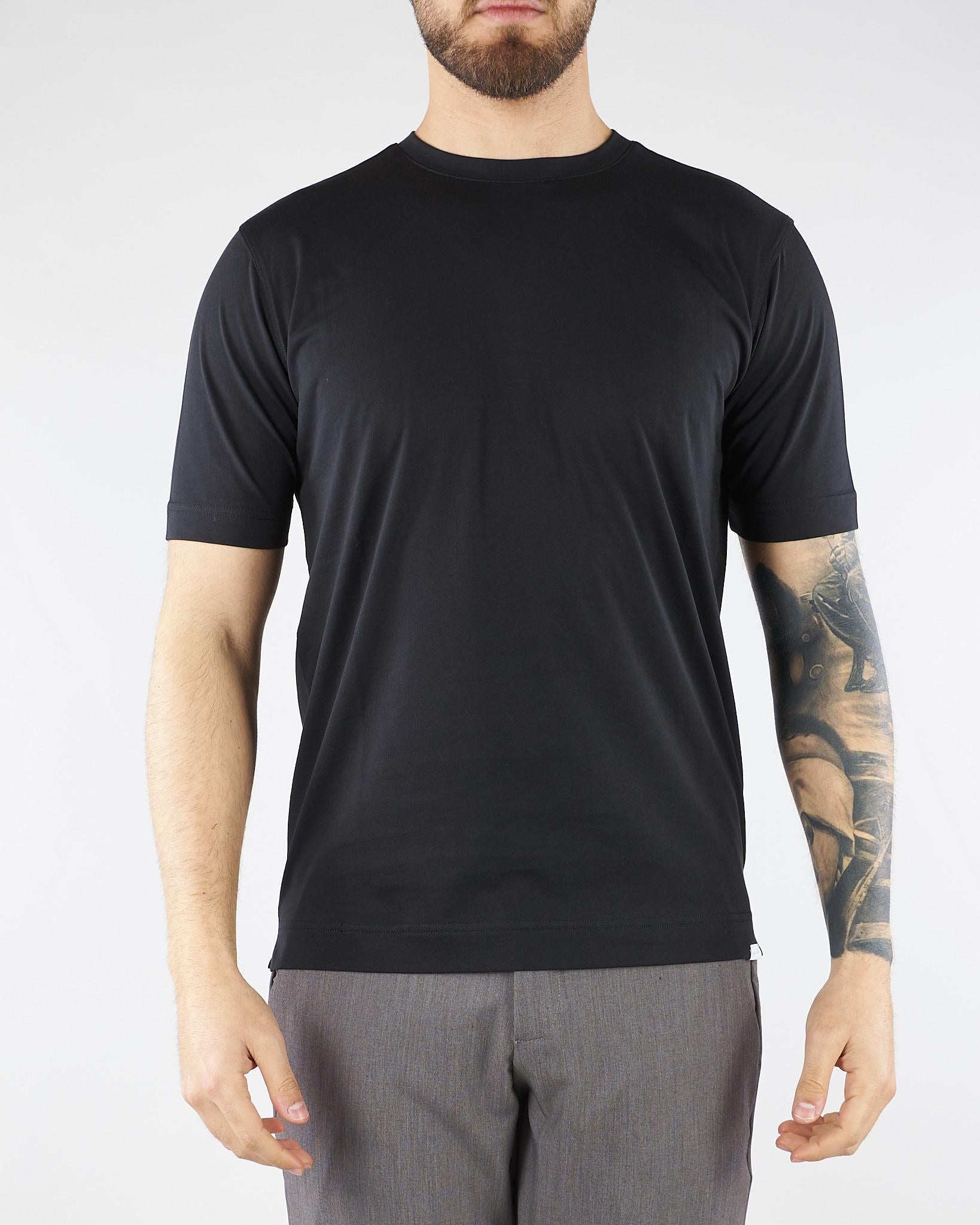 T-shirt Nero in cotone Supima DK17103 99 DIKTAT 