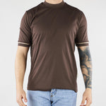 T-shirt Moro in cotone mercerizzato con profilo maniche a contrasto XM4292 85 YES LONDON 