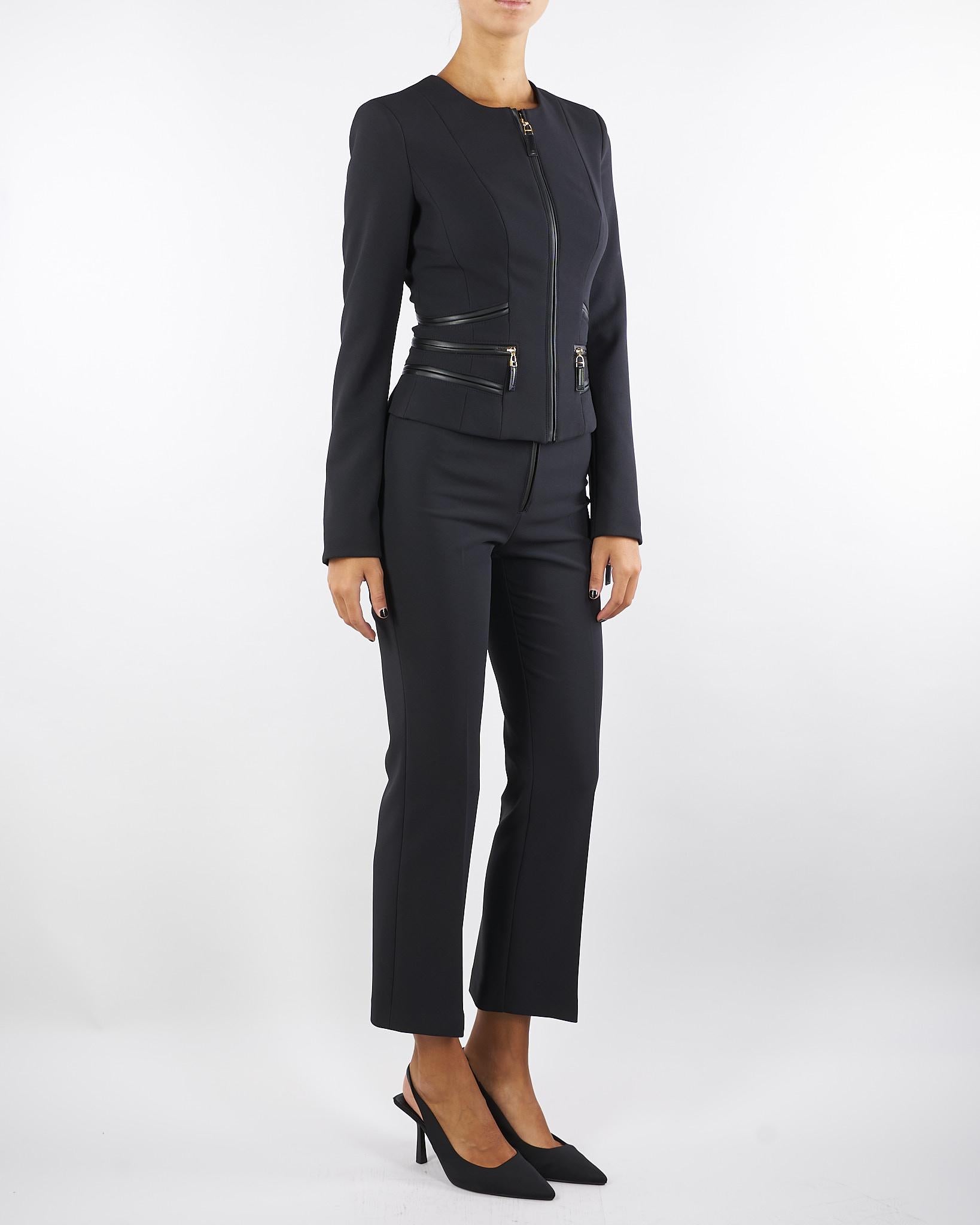 Giacca Nero in doppio crêpe con dettagli zip GI17356E2 110 ELISABETTA FRANCHI 