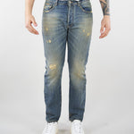 Jeand in Denim lavaggio sabbiato con rotture XJ3232 47 YES LONDON 