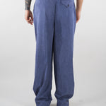 Pantaloni Blu con pences in tessuto effetto cupro EM005614TE20601 UB047 EMPORIO ARMANI 