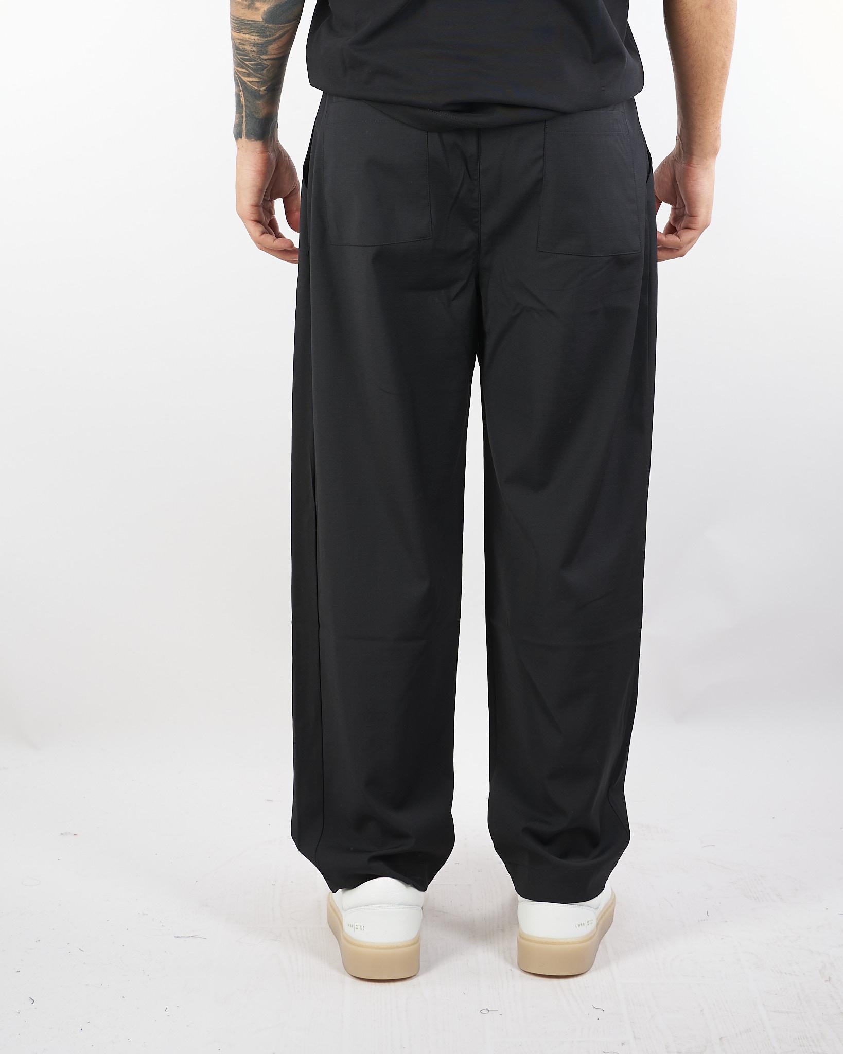 Pantalone Nero Relaxed fit con pences e fondo ampio F5PKMAPA140 110 A PAPER KID 