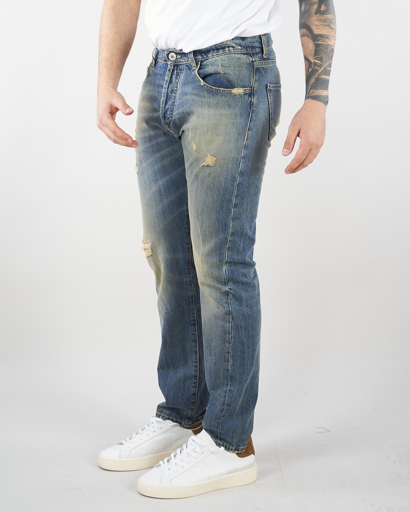 Jeand in Denim lavaggio sabbiato con rotture XJ3232 47 YES LONDON 