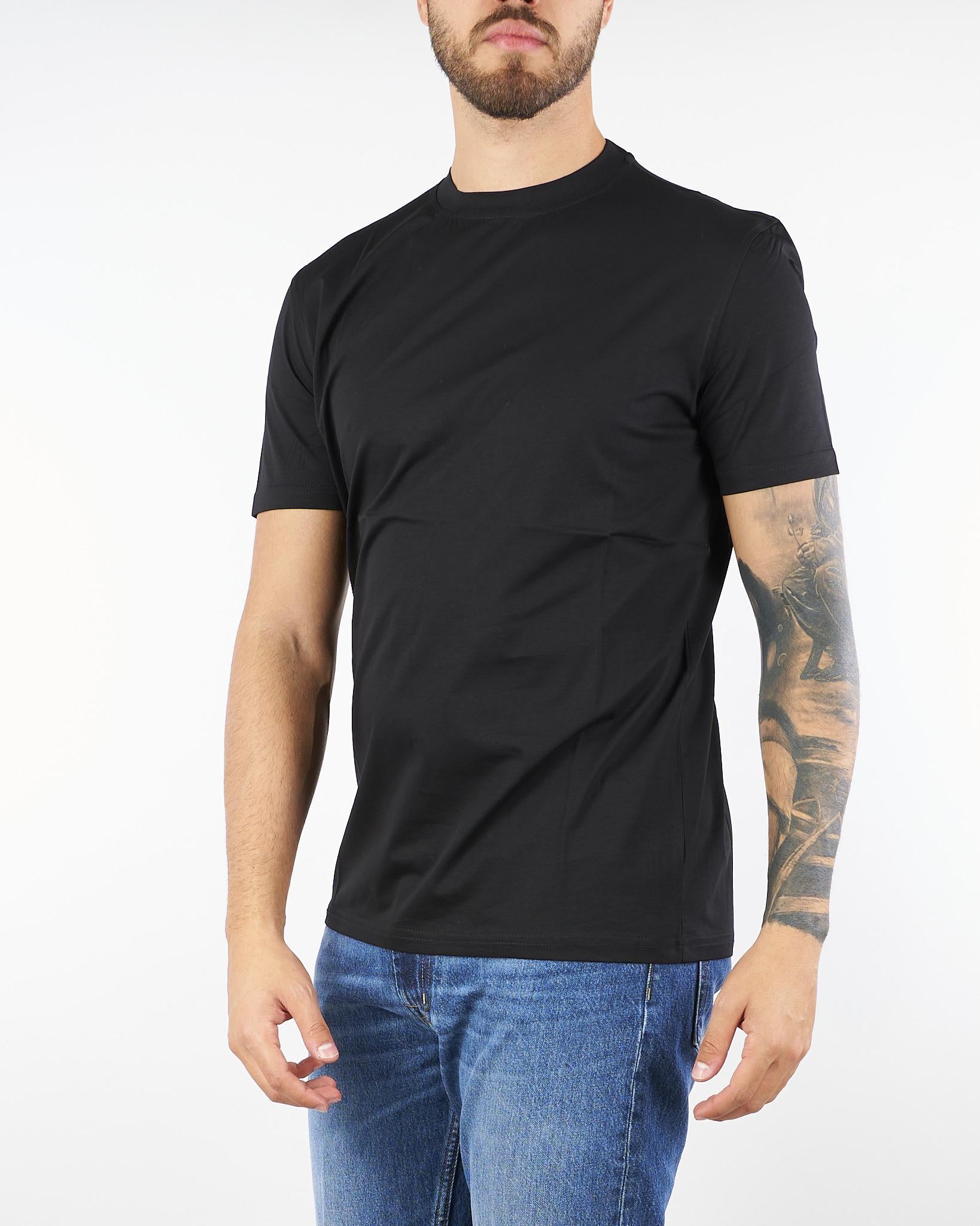 T-shirt Nero in cotone elasticizzato L1TFW25266567 D001 LOW BRAND 