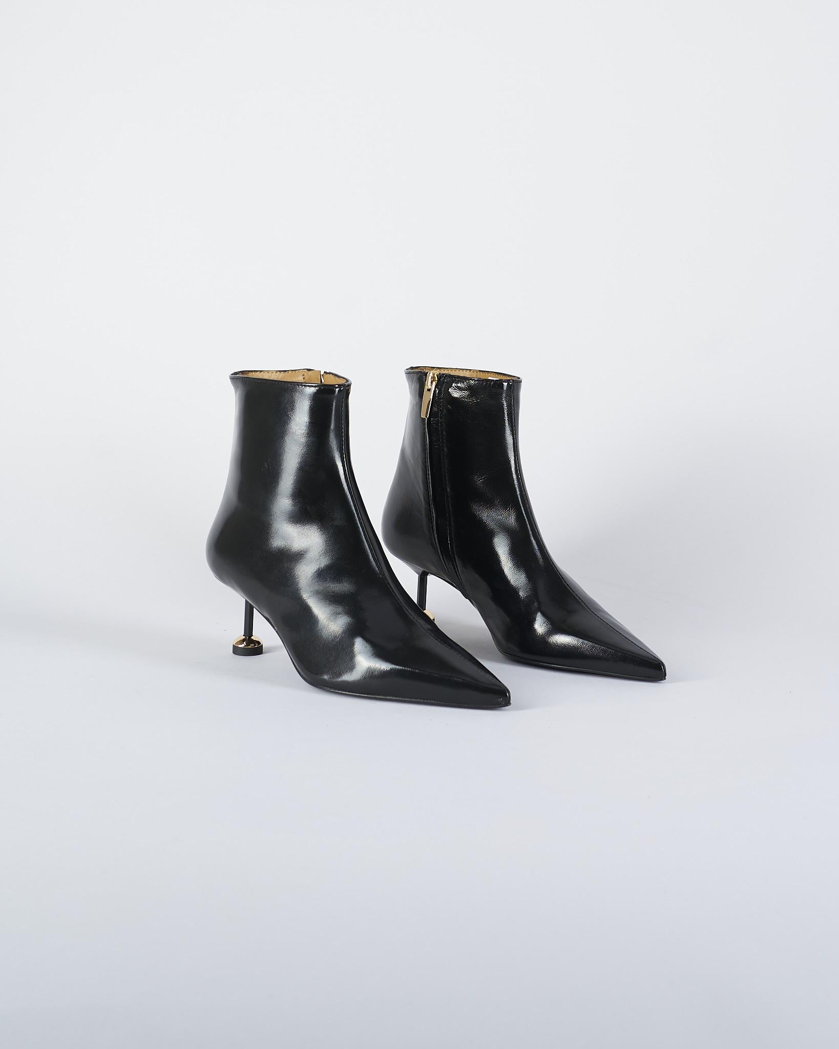 Stivaletto Nero in pelle 702 99 WO MILANO 