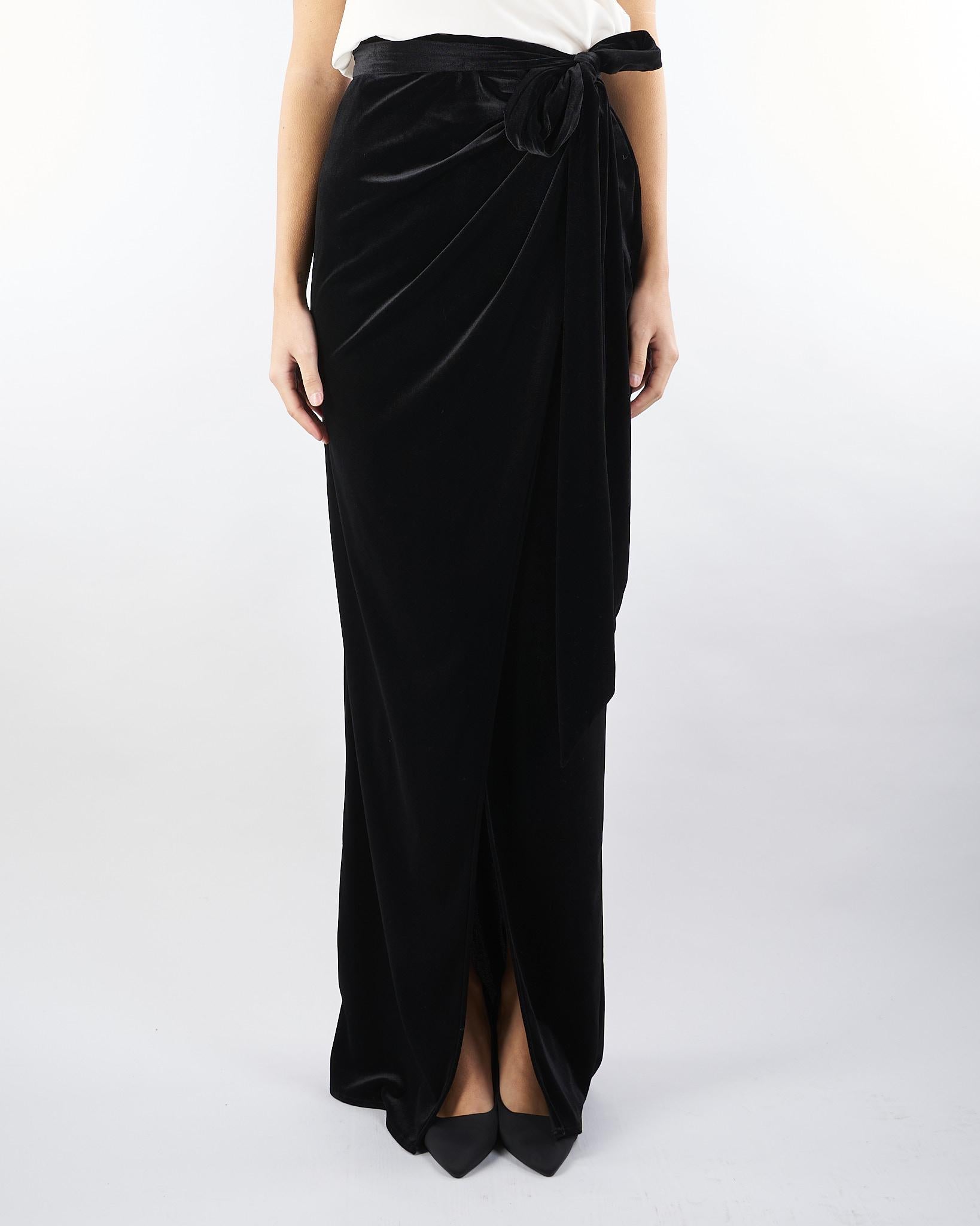 Gonna Nero in velluto con fiocco AT301 99 ATELIER LEGORA 