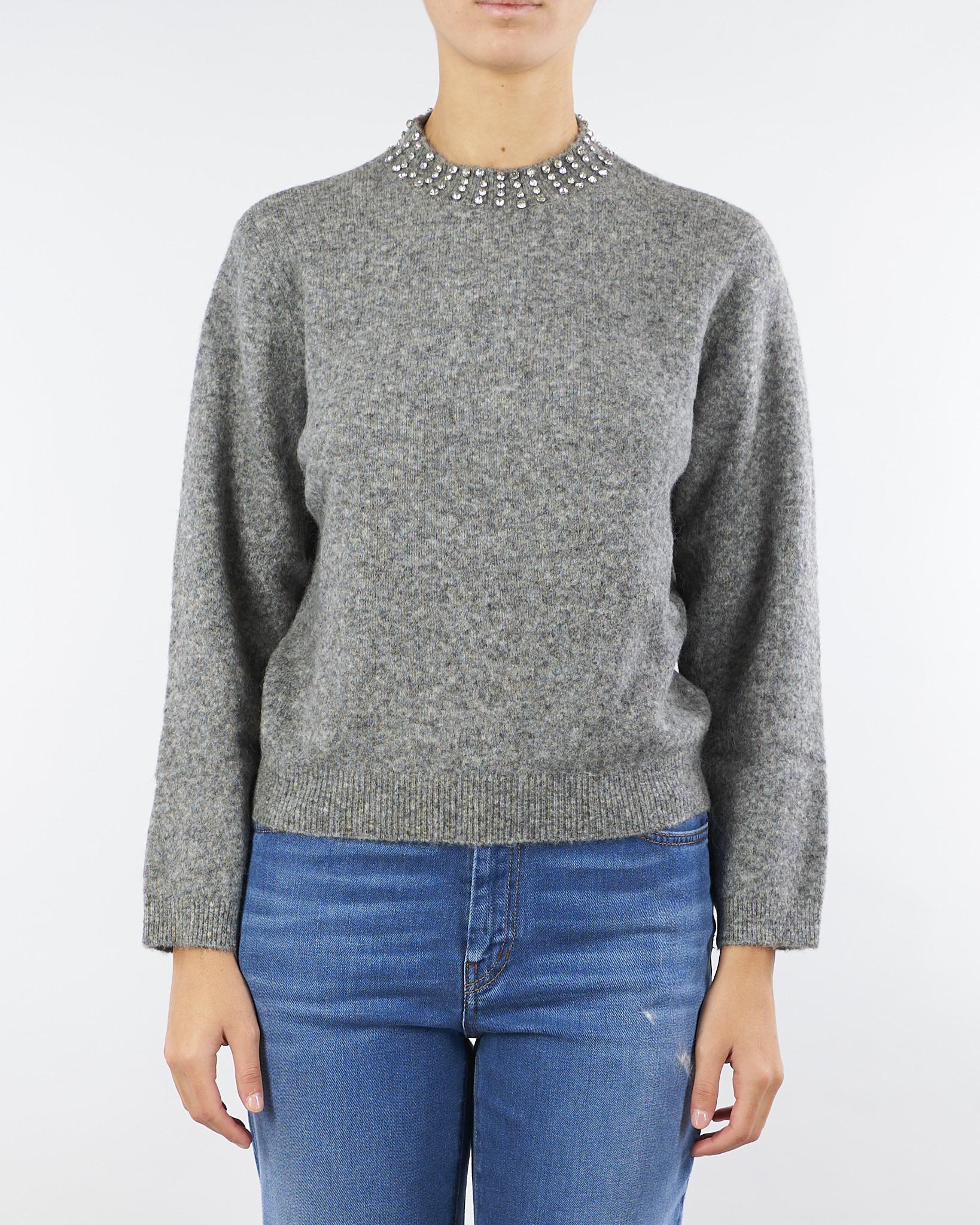 Maglia Grigio in alpaca e lana con pietre gioiello sul collo MT3819910723 913 SEVENTY 