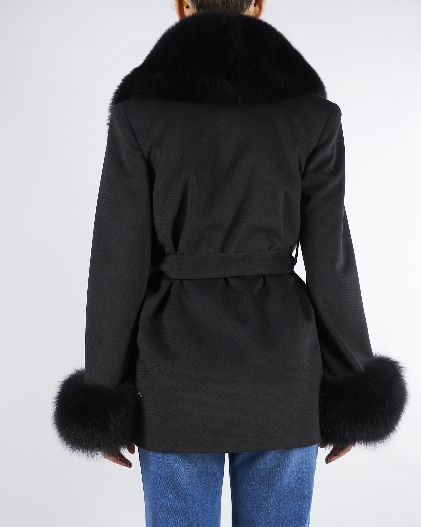 Cappotto Nero con inserti in vera pelliccia CD1212VO 99 YES LONDON 