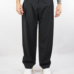 Pantalone Nero Relaxed fit con pences e fondo ampio F5PKMAPA140 110 A PAPER KID 