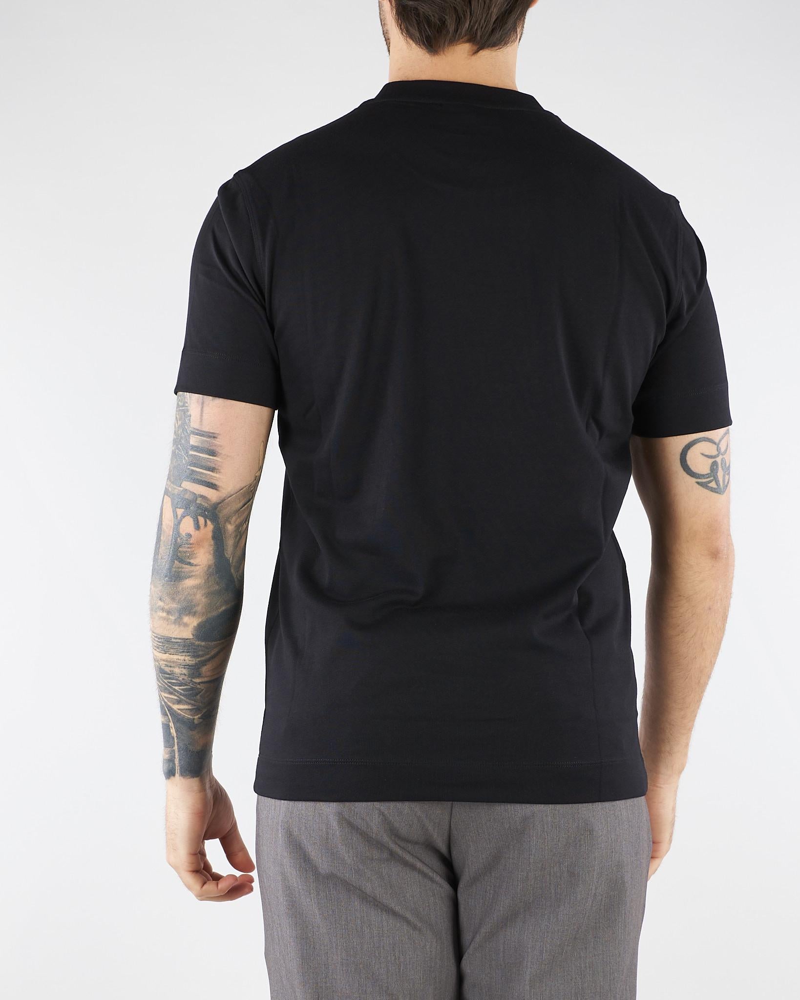 T-shirt Nero con logo bombato EM004911AF13715 MC633 EMPORIO ARMANI 