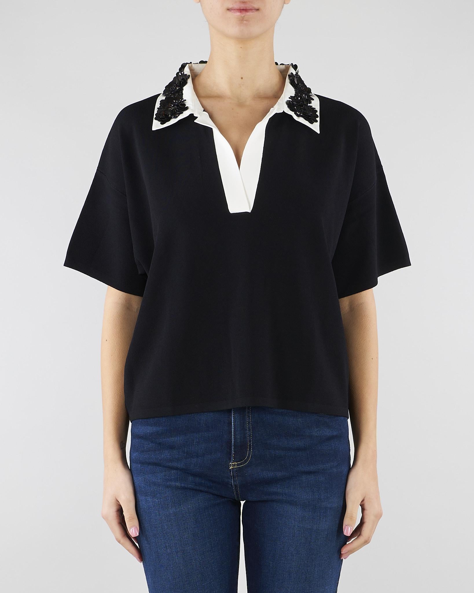 Maglia polo Nero con colletto a contrasto con applicazioni in paillettes SP5NT009 0001 ICONA 