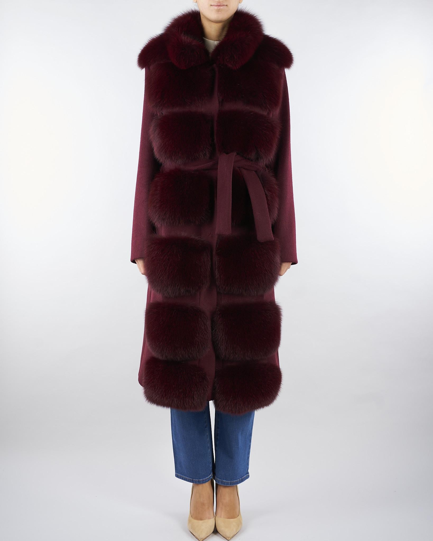 Cappotto Bordeaux con inserti in vera pelliccia CD1207VO 85 YES LONDON 