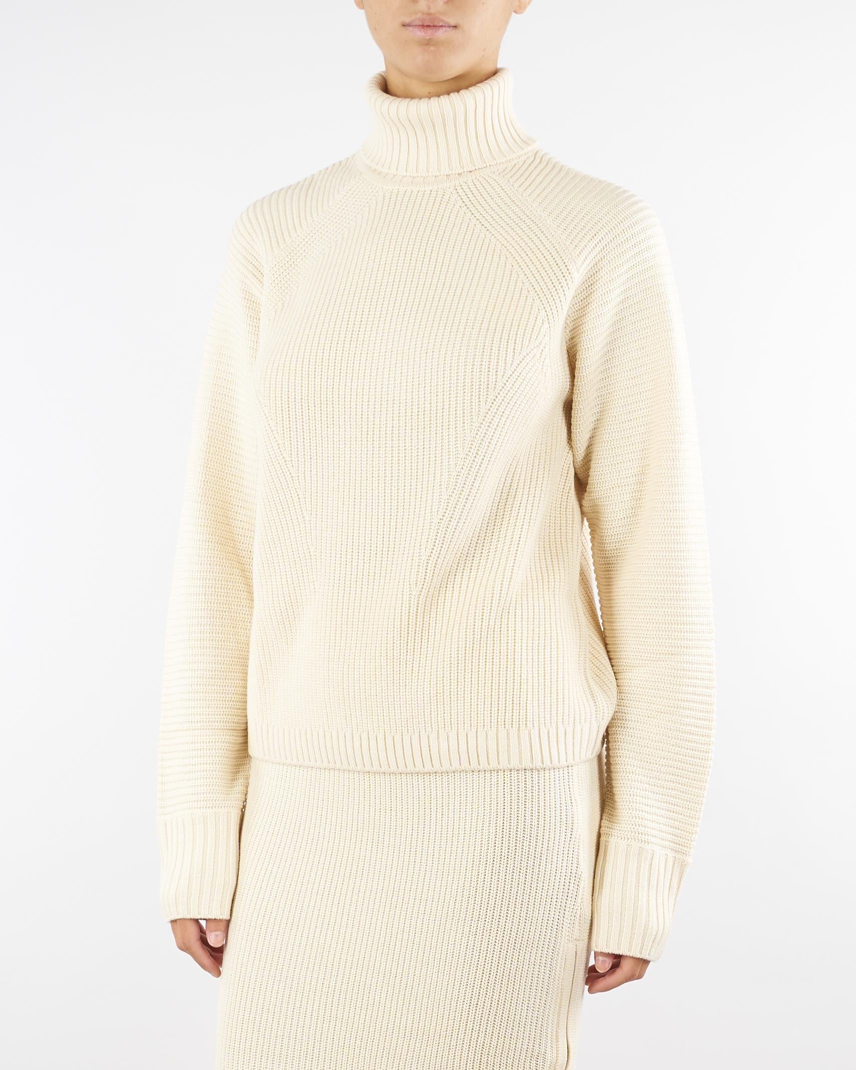 Maglione Crema intrecciato a collo alto 2K0368K9O3A W405 PATRIZIA PEPE 