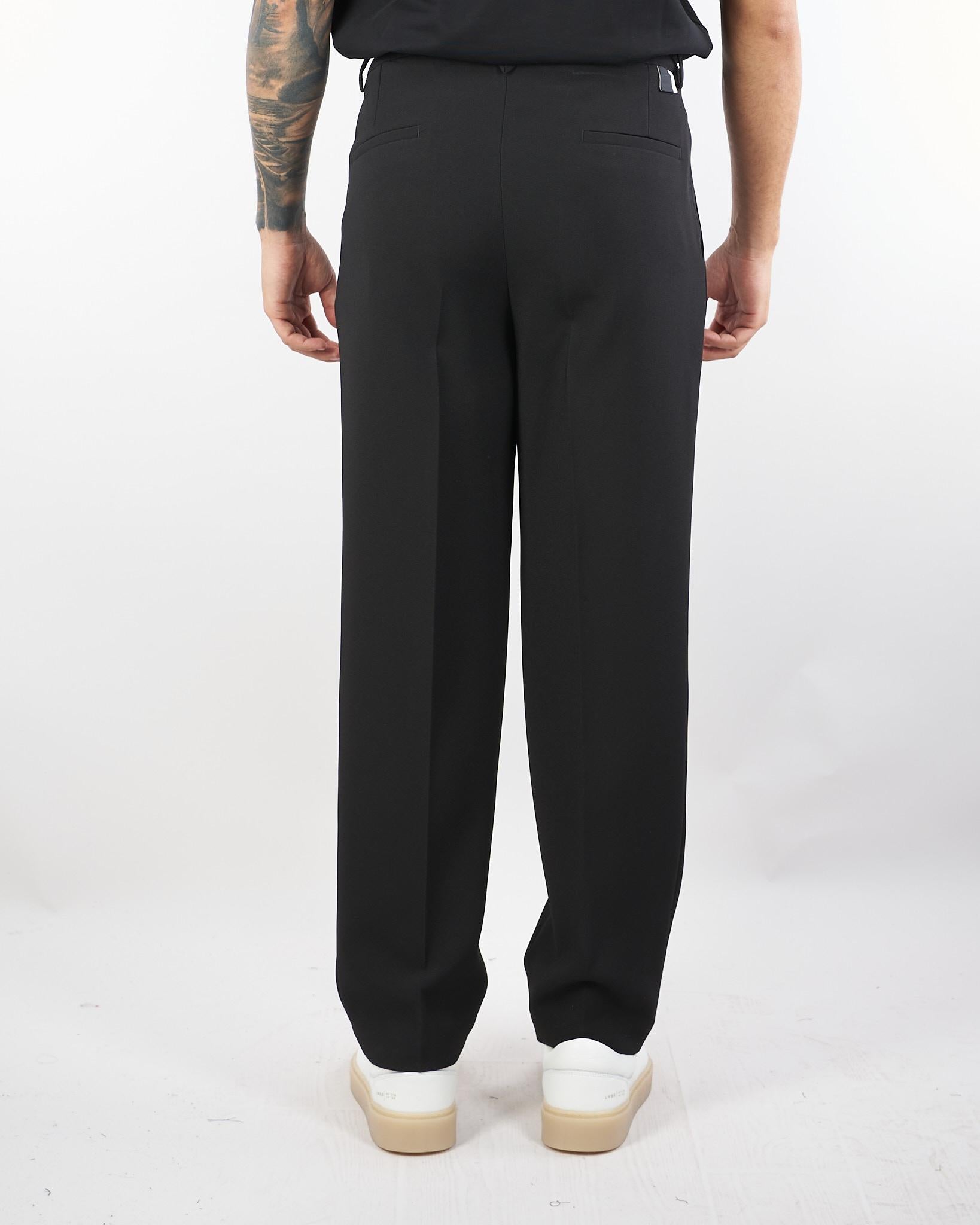 Pantalone Zeta Nero in tessuto tecnico con doppia pences L1PFW25266965 D001 LOW BRAND 