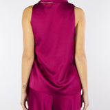 Top Magenta con collo asimmetrico e dettaglio in metallo