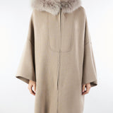 Mantella Sabbia in pura lana merinos con inserti in vera pelliccia P2514VO 02 GIOVI 