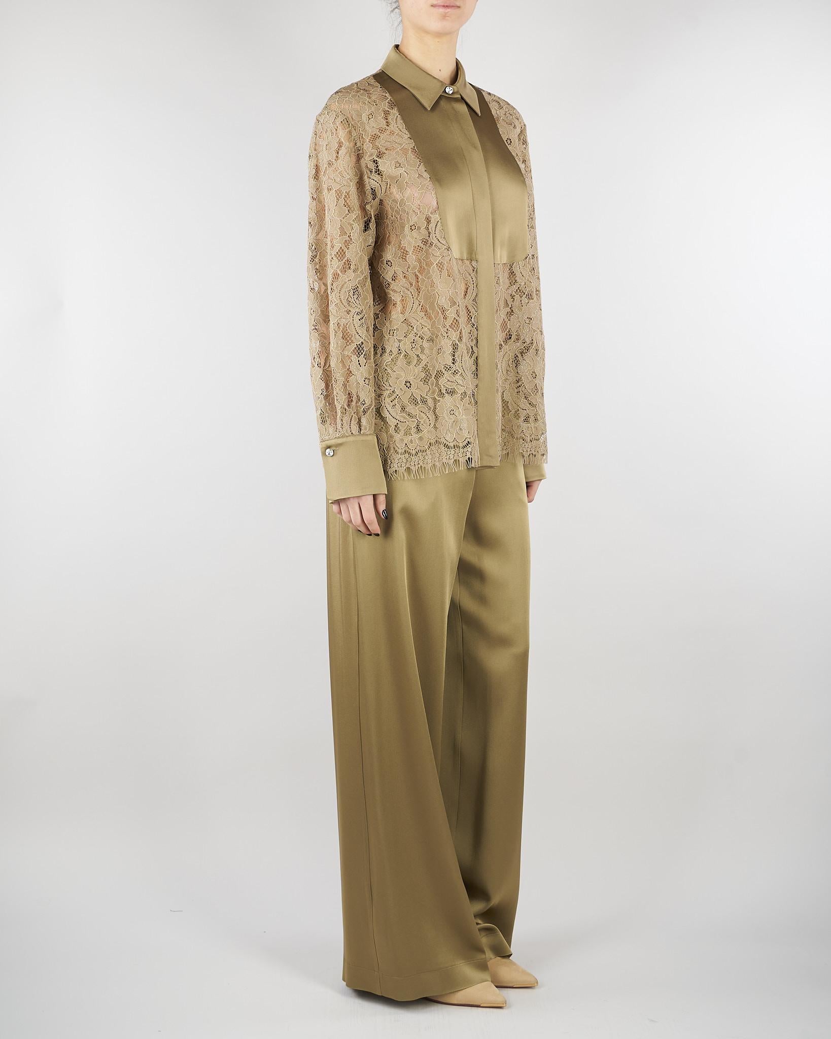 Camicia Verde in pizzo con dettagli in satin E3809739 30 CLIPS 