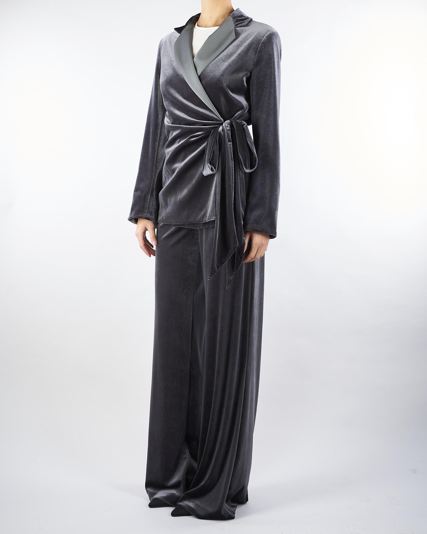 Tailleur Grigio in velluto AT138 98 ATELIER LEGORA 