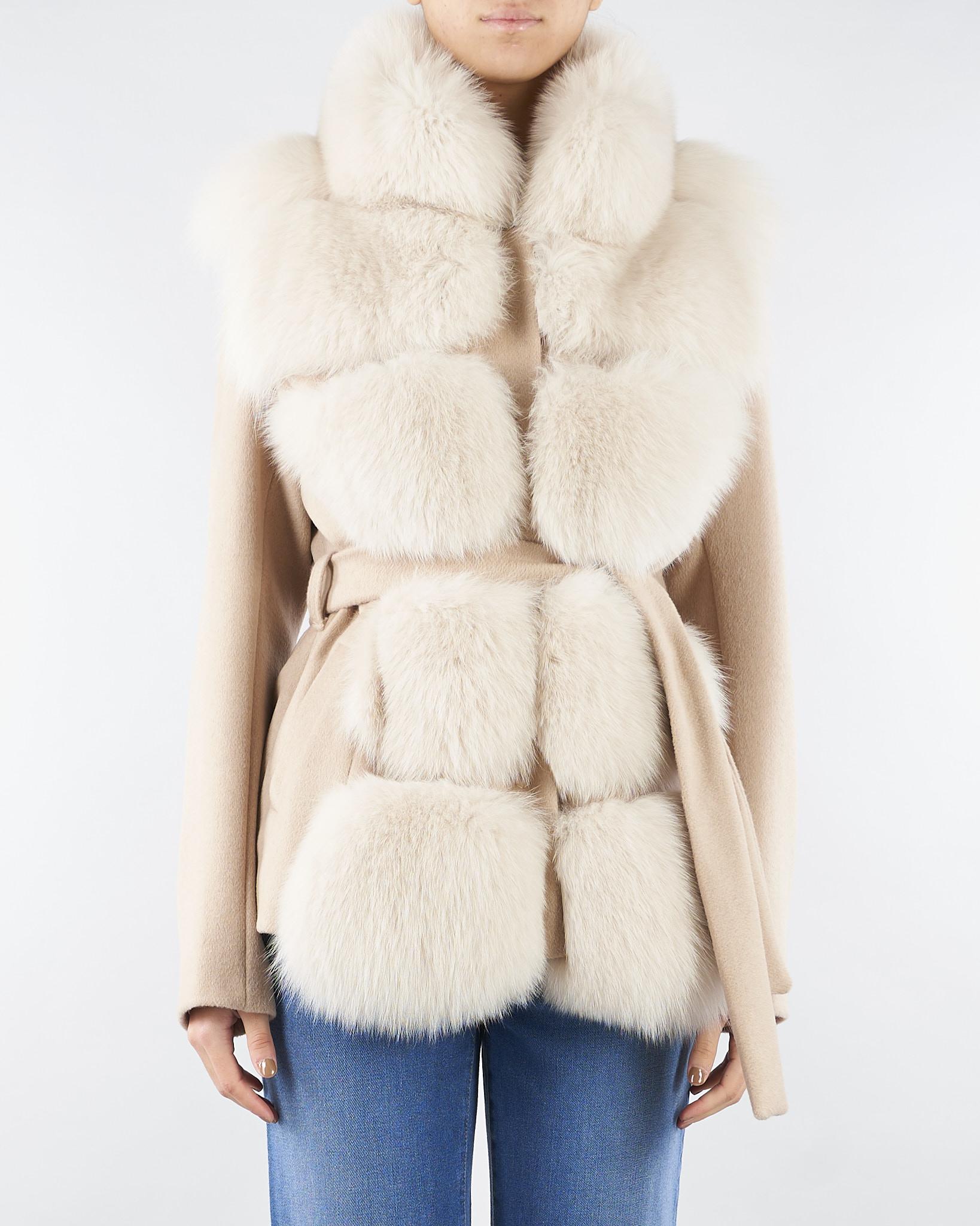 Cappotto Beige con inserti in vera pelliccia CD1203VO 35 YES LONDON 